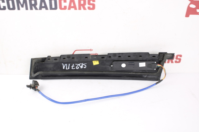 FORD FT4Z14A626AC Накладка стойки кузова внешняя центральная левая в наличии Черновцы