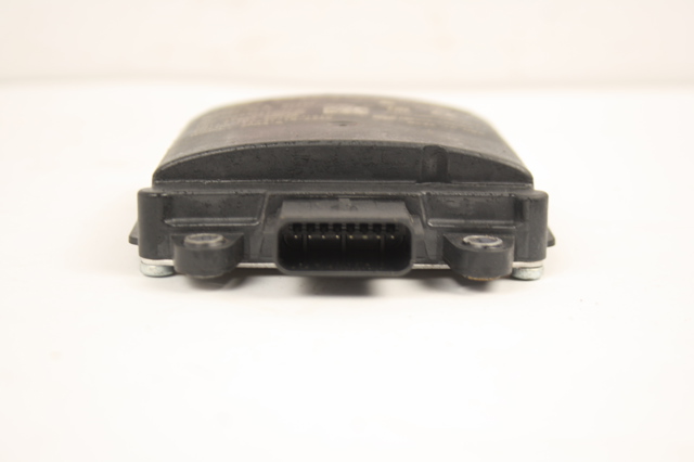 FORD JR3T14D453CC Датчик контроля мертвой зоны задний в наличии Ирпень