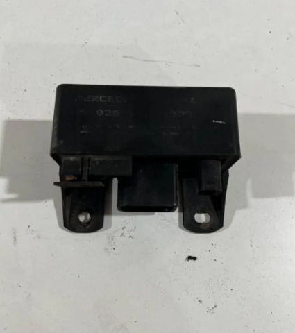 Реле свечей накаливания A0255452832 MERCEDES