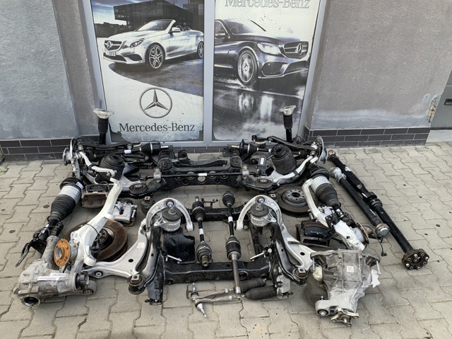 MERCEDES A1673502500 Рычаг задней подвески поперечный в наличии Полтава