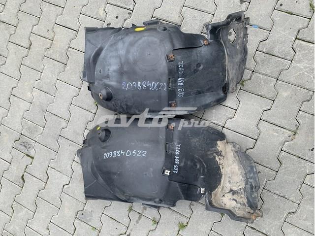 MERCEDES A2038840622 Подкрылок крыла переднего правый передний в наличии Кривой Рог
