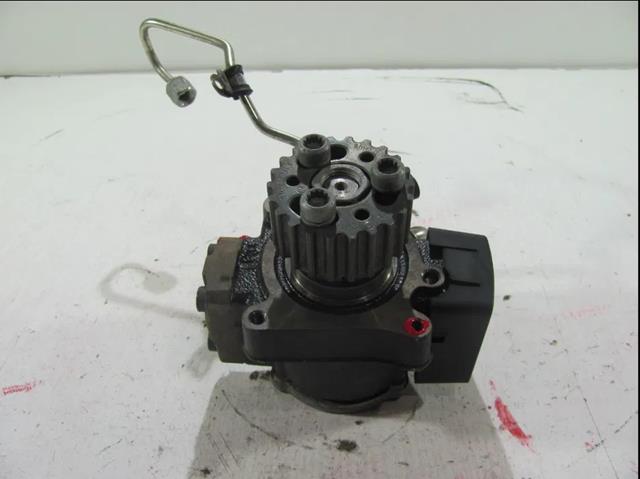 Насос топливный высокого давления (ТНВД) 03L130755AN VAG