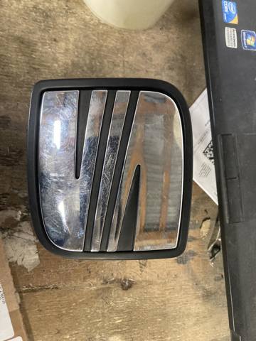 VAG 5P0827565D Ручка крышки багажника (двери 3/5-й задней) наружная в наличии Павлоград