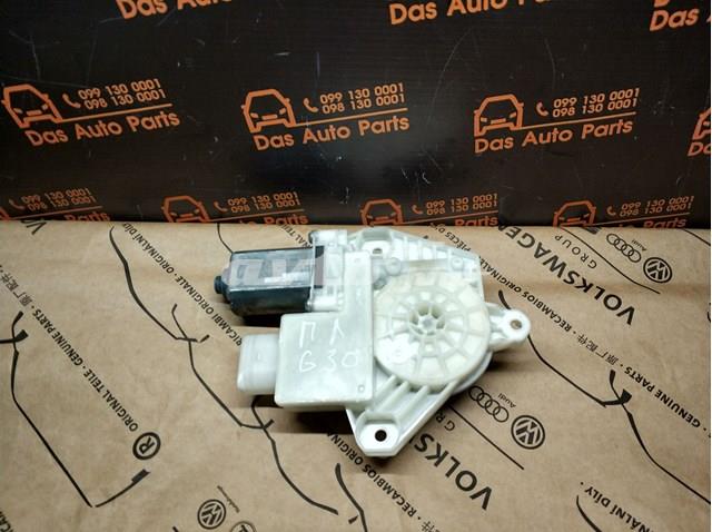 Привод электростеклоподъемника передний 51337455082 BMW
