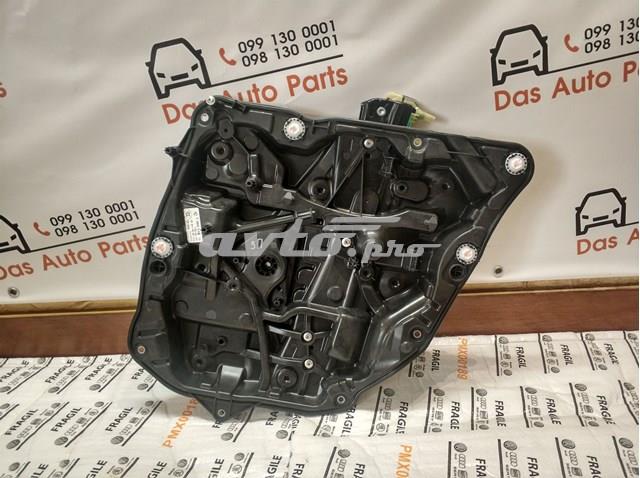  Механизм стеклоподъемника правой задней двери 51337487088 BMW