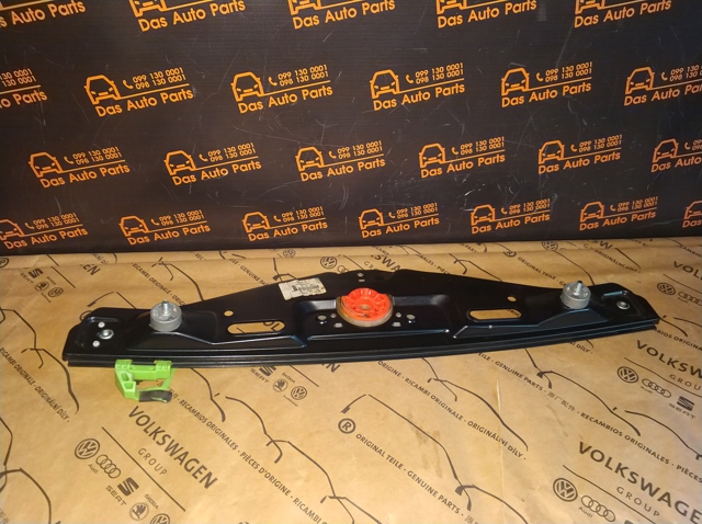 Механизм стеклоподъемника двери задней, правой 51352990388 BMW