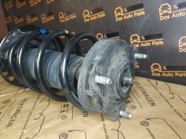 54661D5700 HYUNDAI Амортизатор передний правый купить в Львов