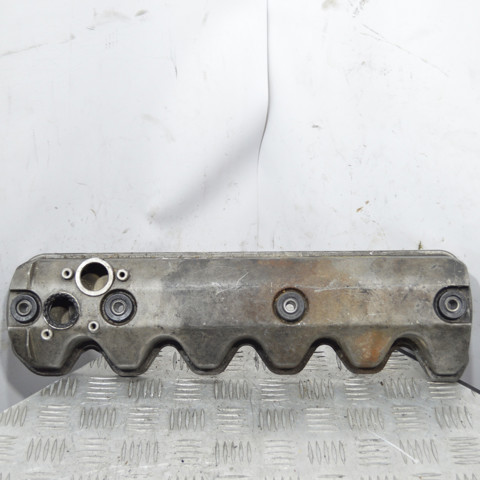 Крышка клапанов Volkswagen LT 28-46 2