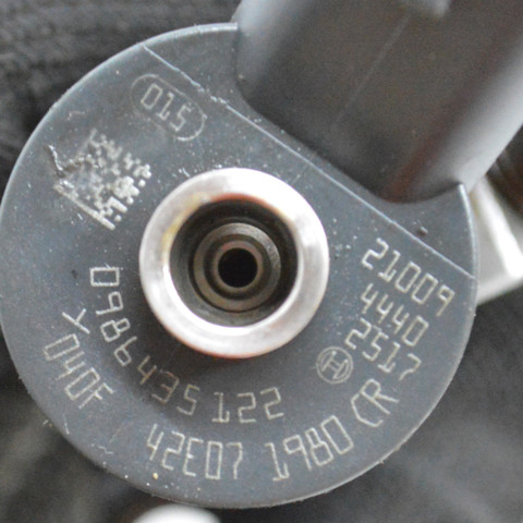 BOSCH 0986435122 Форсунка впрыска топлива в наличии Каменское