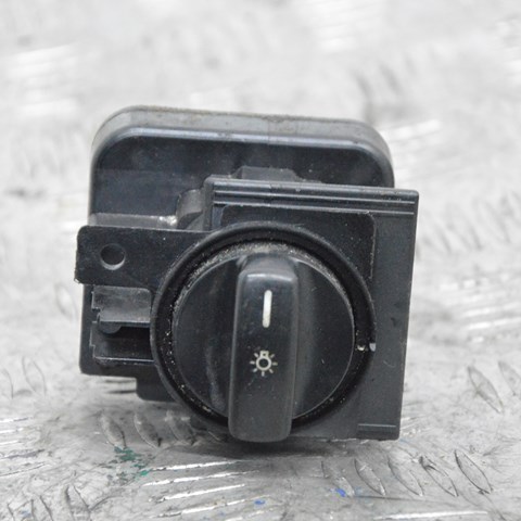 1695452804 MERCEDES купить в Николаев