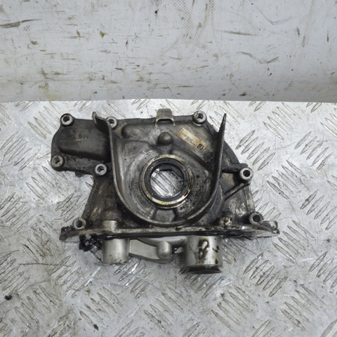 Насос маслозакачивающий 55277848 FIAT
