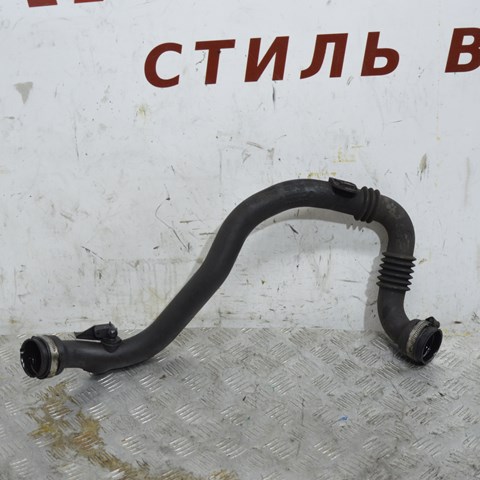 Шланг интеркуллера 8200527669 RENAULT