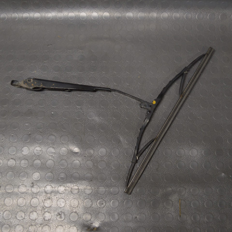 Поводок дворника заднего стекла A1688201044 MERCEDES
