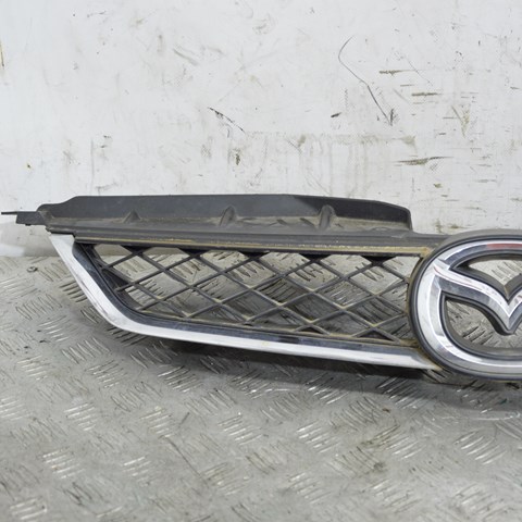 MAZDA C23550711 Решетка радиатора в наличии Николаев