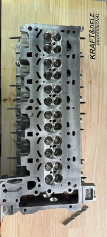 BMW 11127566806 Головка блока цилиндров (ГБЦ) в наличии Николаев