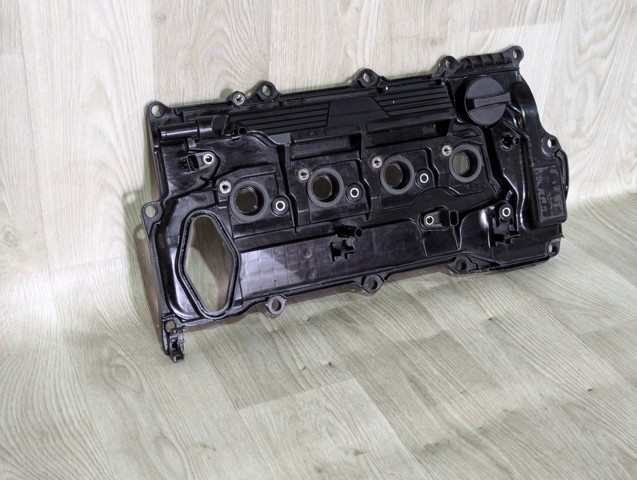 1120124031 TOYOTA Крышка клапанная купить в Ровно