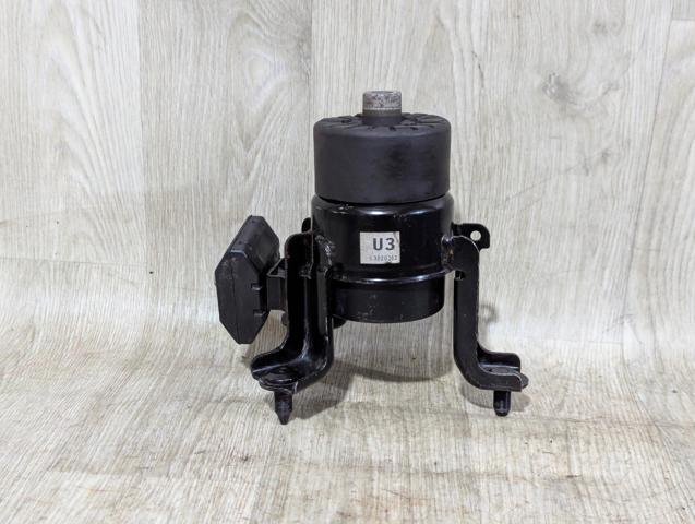 Кронштейн опоры двигателя 1236125090 TOYOTA