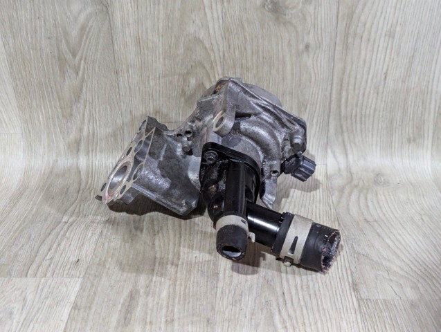 TOYOTA 16032F0010 Помпа водяная (насос) охлаждения, в сборе с корпусом в наличии Чернигов