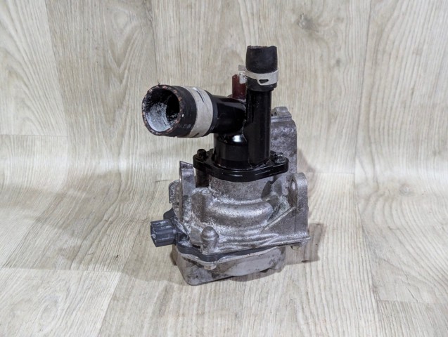 16032F0010 TOYOTA Помпа водяная (насос) охлаждения, в сборе с корпусом купить в Киев