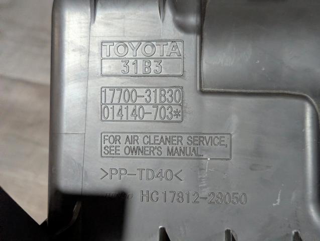 177000P250 TOYOTA купить в Львов