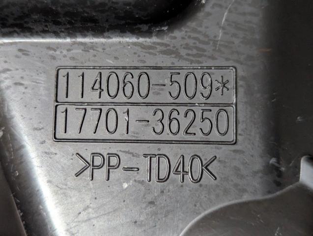 TOYOTA 1770036340 Корпус фильтра в наличии Черкассы