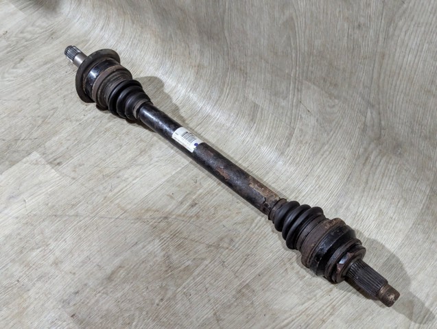 Полуось задняя, левая 33207598031 BMW