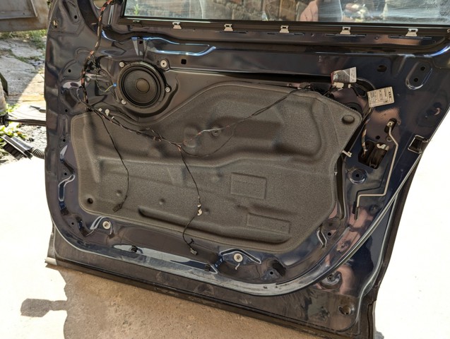 41517355804 BMW Дверь передняя правая купить в Сумы