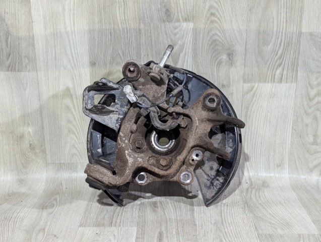 4230448070 TOYOTA Цапфа (поворотный кулак) задний правый купить в Украина