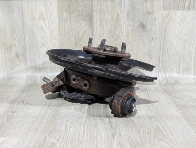 TOYOTA 4230548070 Цапфа (поворотный кулак) задний левый в наличии Черкассы