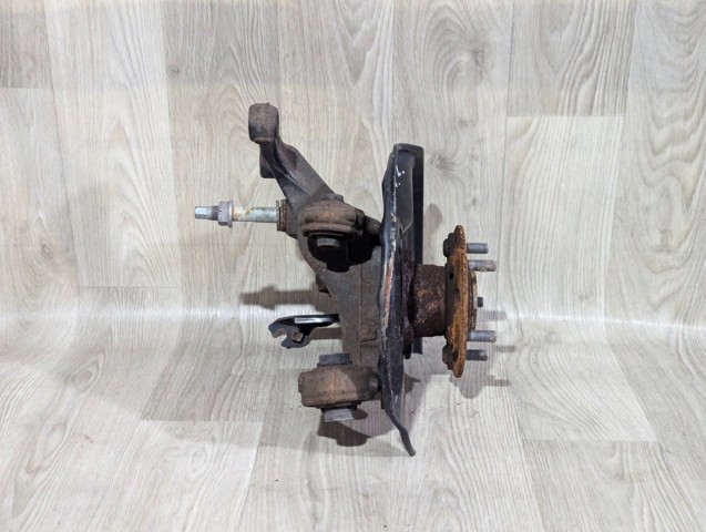 4230576030 TOYOTA Цапфа задняя левая купить в Ужгород