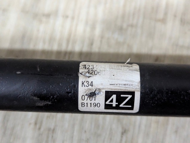 TOYOTA 4234042060 Полуось задняя левая в наличии Житомир