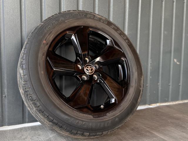 TOYOTA 4261142530 в наличии Украина