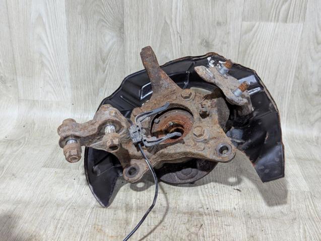 4321148020 TOYOTA Цапфа (поворотный кулак) передний правый купить в Черновцы