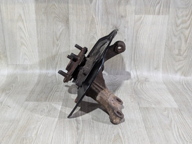 4321178010 TOYOTA Цапфа передняя правая купить в Ужгород