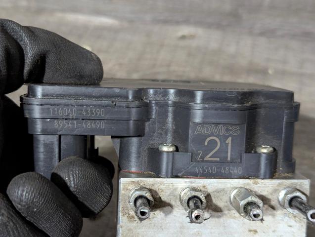 TOYOTA 4454048440 Блок управления АБС (ABS) гидравлический в наличии Кривой Рог