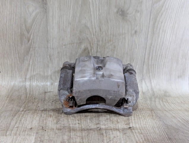 4775047060 TOYOTA Суппорт тормозной передний левый купить в Черкассы