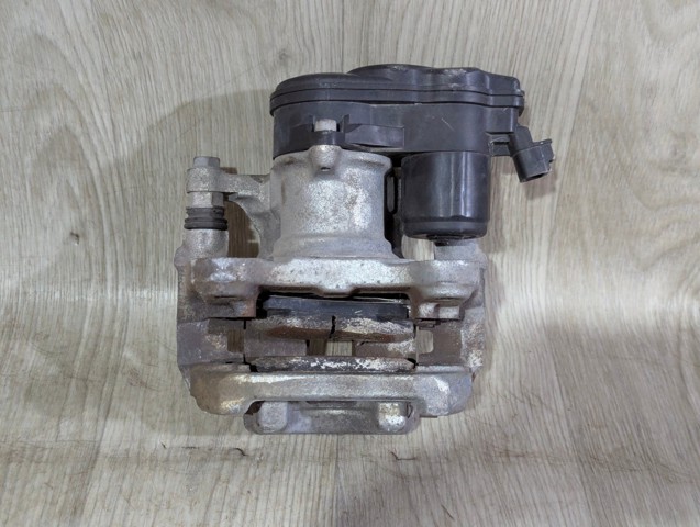 4785042090 TOYOTA Суппорт задний левый купить в Сумы