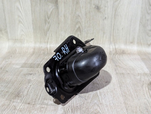 TOYOTA 4876033160 Рычаг (тяга) задней подвески продольный нижний правый в наличии Украина
