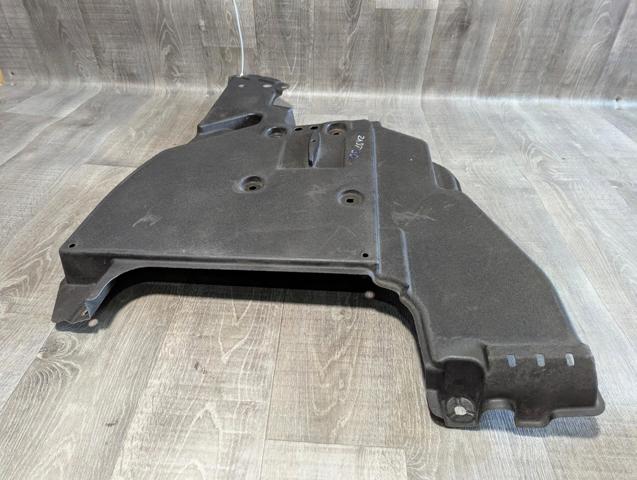 Защита днища передняя левая 5081978020 TOYOTA