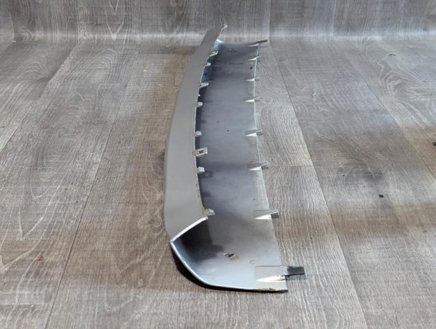 Накладка бампера переднего, центральная 51117425974 BMW