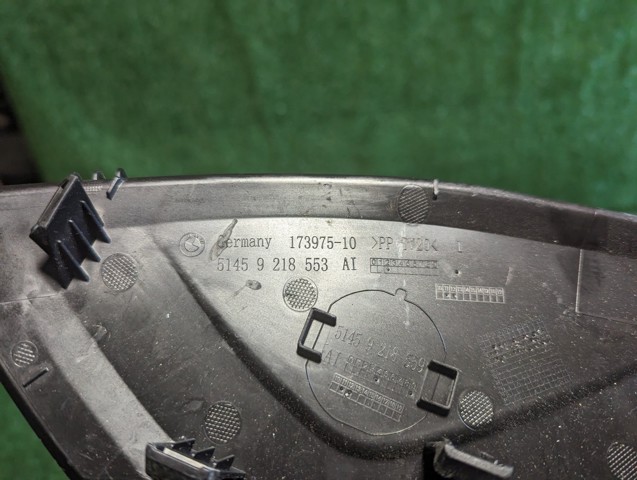51459218553 BMW Крышка боковая панели "торпедо", левая купить в Житомир