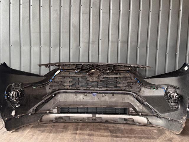 521190R919 TOYOTA Передний бампер купить в Николаев
