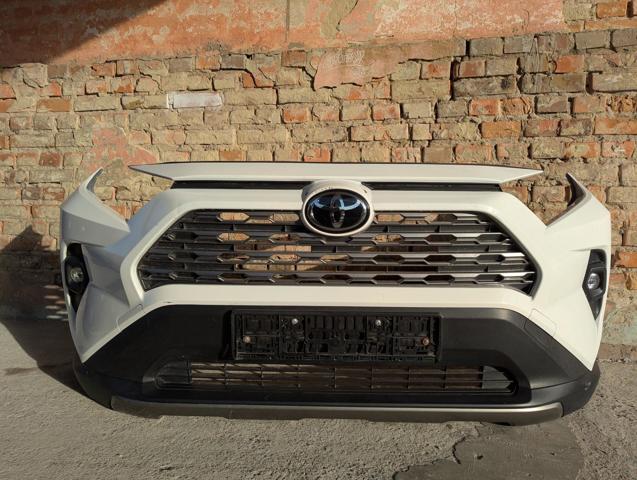 521190R919 TOYOTA Передний бампер купить в Киев