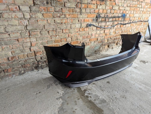 Задний бампер 5215948921 TOYOTA