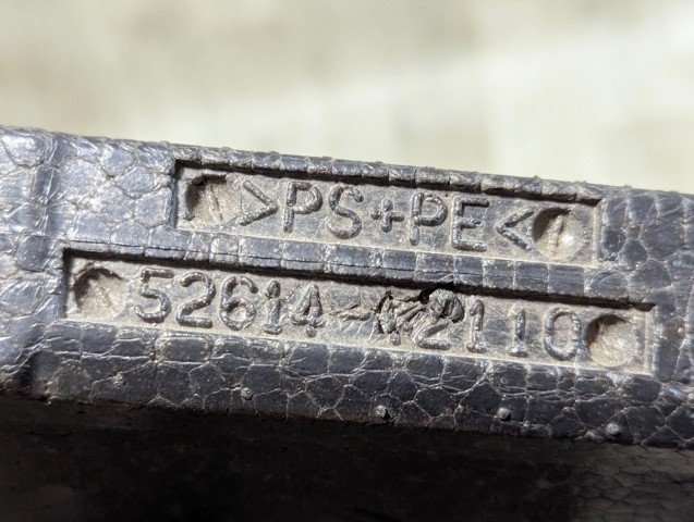 5261442110 TOYOTA Абсорбер (наполнитель) бампера переднего купить в Харьков