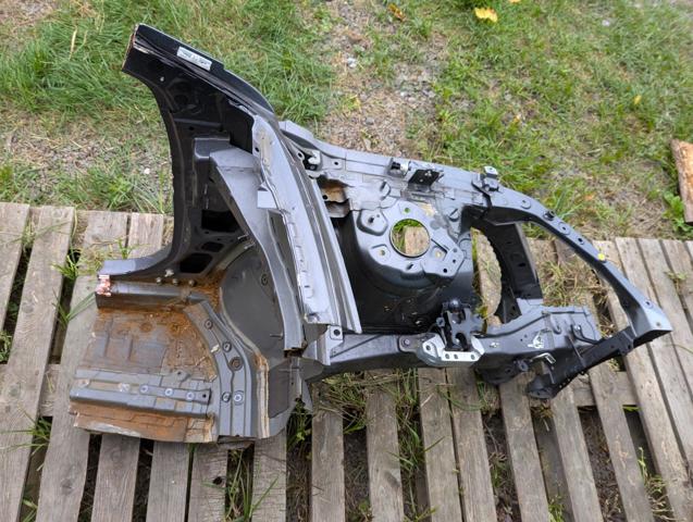 Панель брызговика моторного отсека, левая 5370278900 TOYOTA