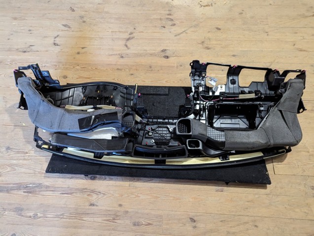 TOYOTA 5530578050C2 Торпедо в наличии Хмельницкий