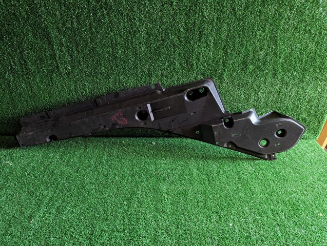 Защита днища, правая 5816542040 TOYOTA