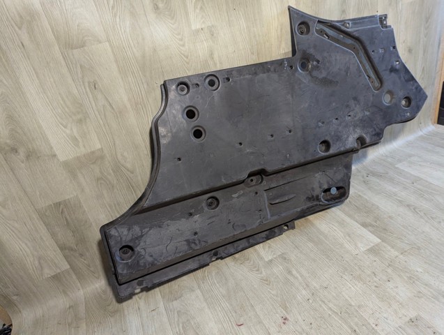 5816642030 TOYOTA Защита днища левая купить в Ужгород