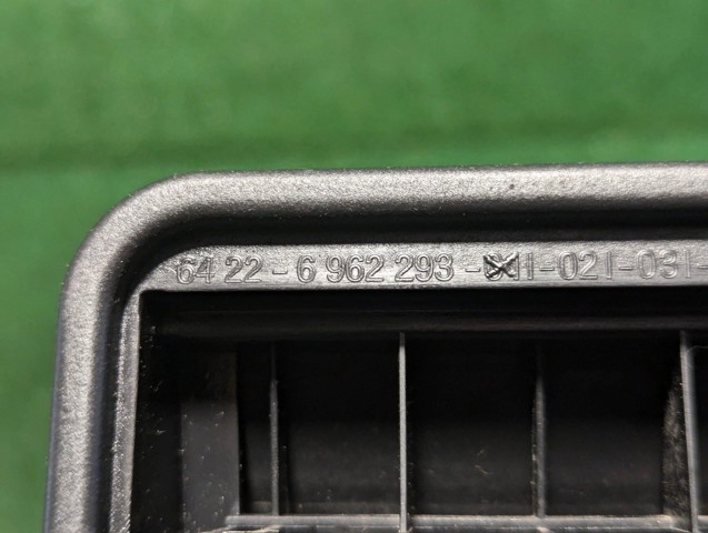 BMW 64226962293 Решетка вентиляции салона задняя в наличии Запорожье